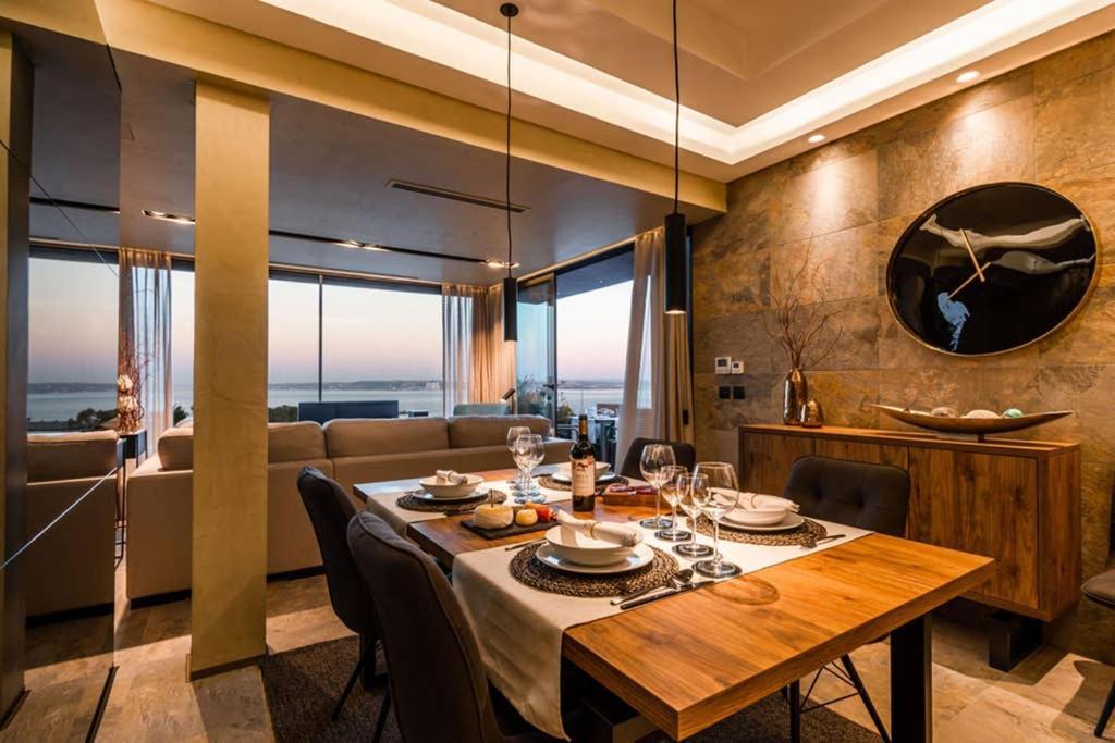 The Minipenthouse Terrace & Spa Paço de Arcos Zewnętrze zdjęcie